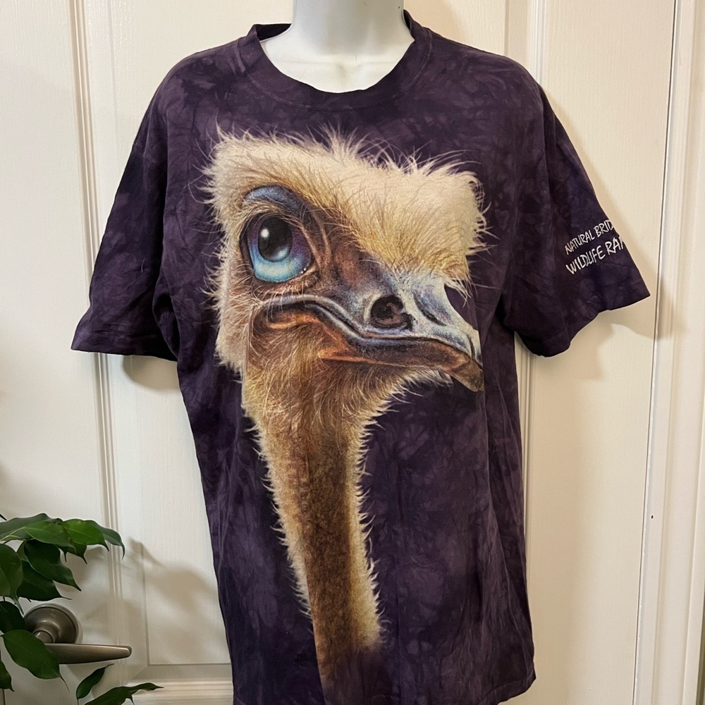 Vintage Purple Graphic T-Shirt with Ostrich Design